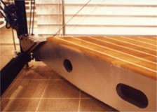 Column/floor panel detail